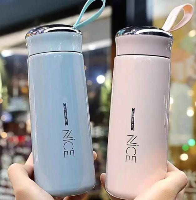Premium Stylish Water Bottle – Durable & Elegant Design